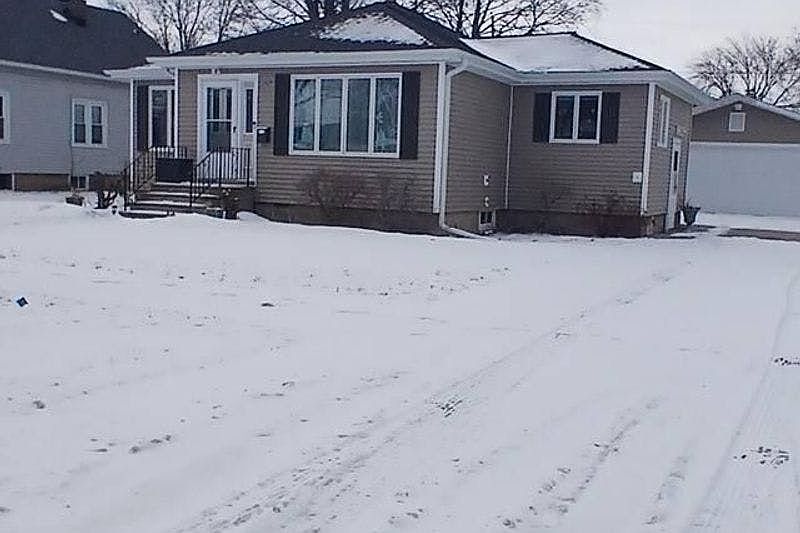 1st image of 2409 14th Ave