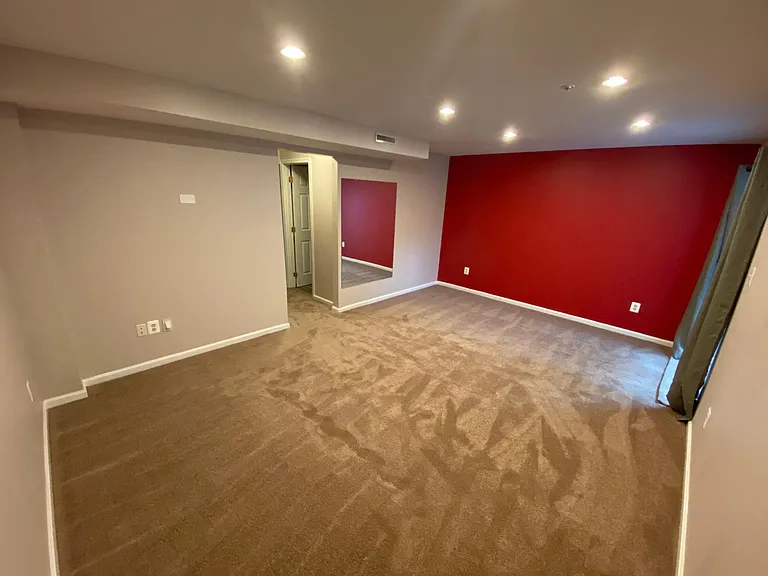 516 Francis Nicholson Way — Photo 19