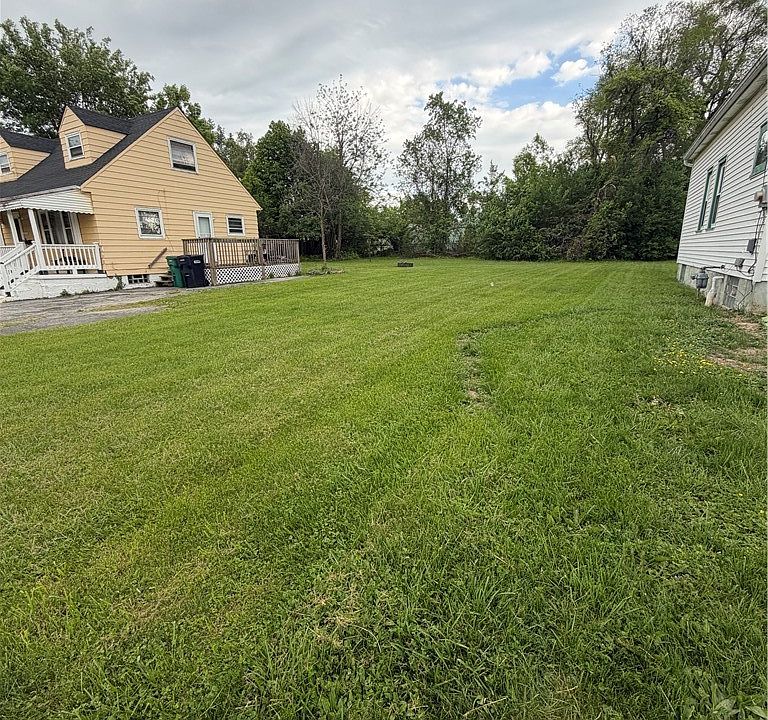 2nd image of 2001 Virginia Ave Lot 1