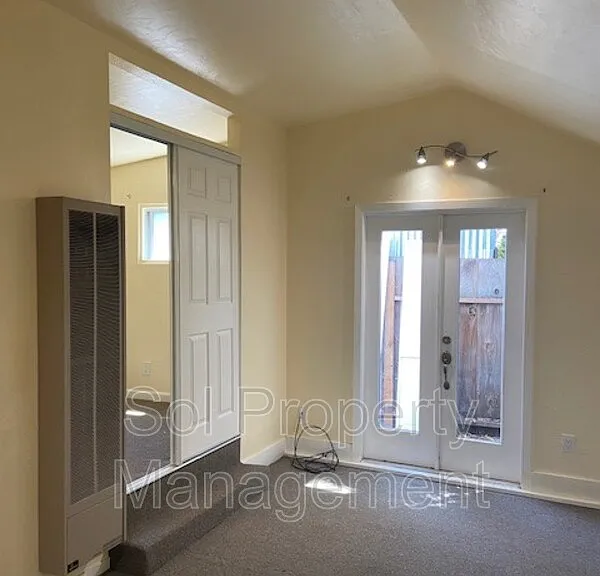 4452 Soquel Dr #2 — Photo 3