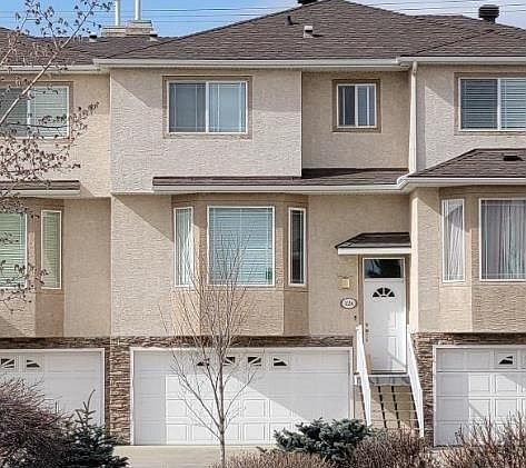 1st image of 124 Country Hills Gdns NW