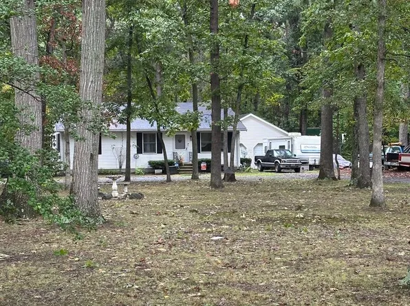 698 Sportsman Rd, Felton, DE 19943