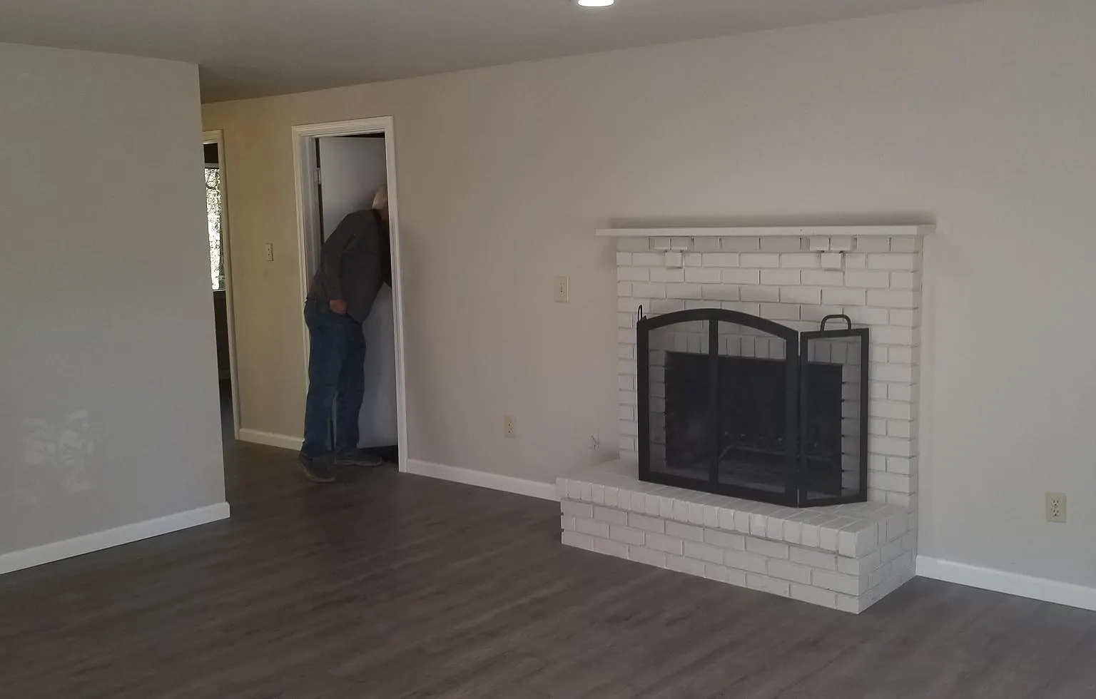 2 bed, 1250 sqft, $2,455 — Photo 3