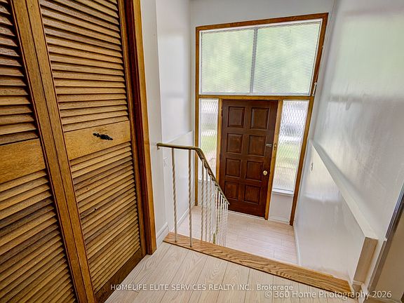 5th image of 69 Castlebury Cres