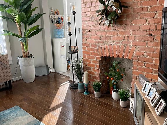 3rd image of 3901 Floral Ave Floor 2