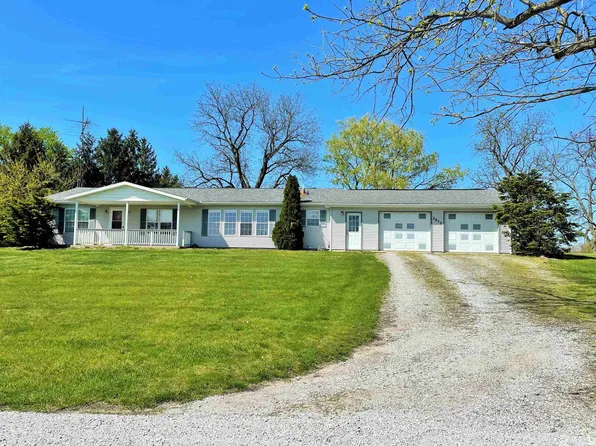 3875 E Countryview Ln, Monticello, IN 47960