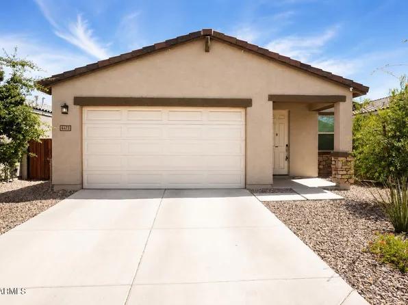 4477 W Greenleaf Drive, San Tan Valley, AZ 85144
