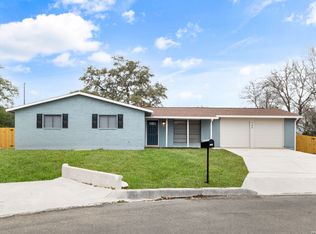 142 Surrey Ln, Universal City, TX 78148