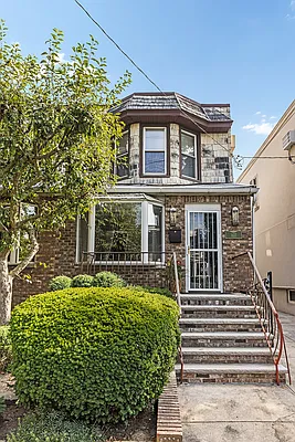 Sold by Compass | media 14