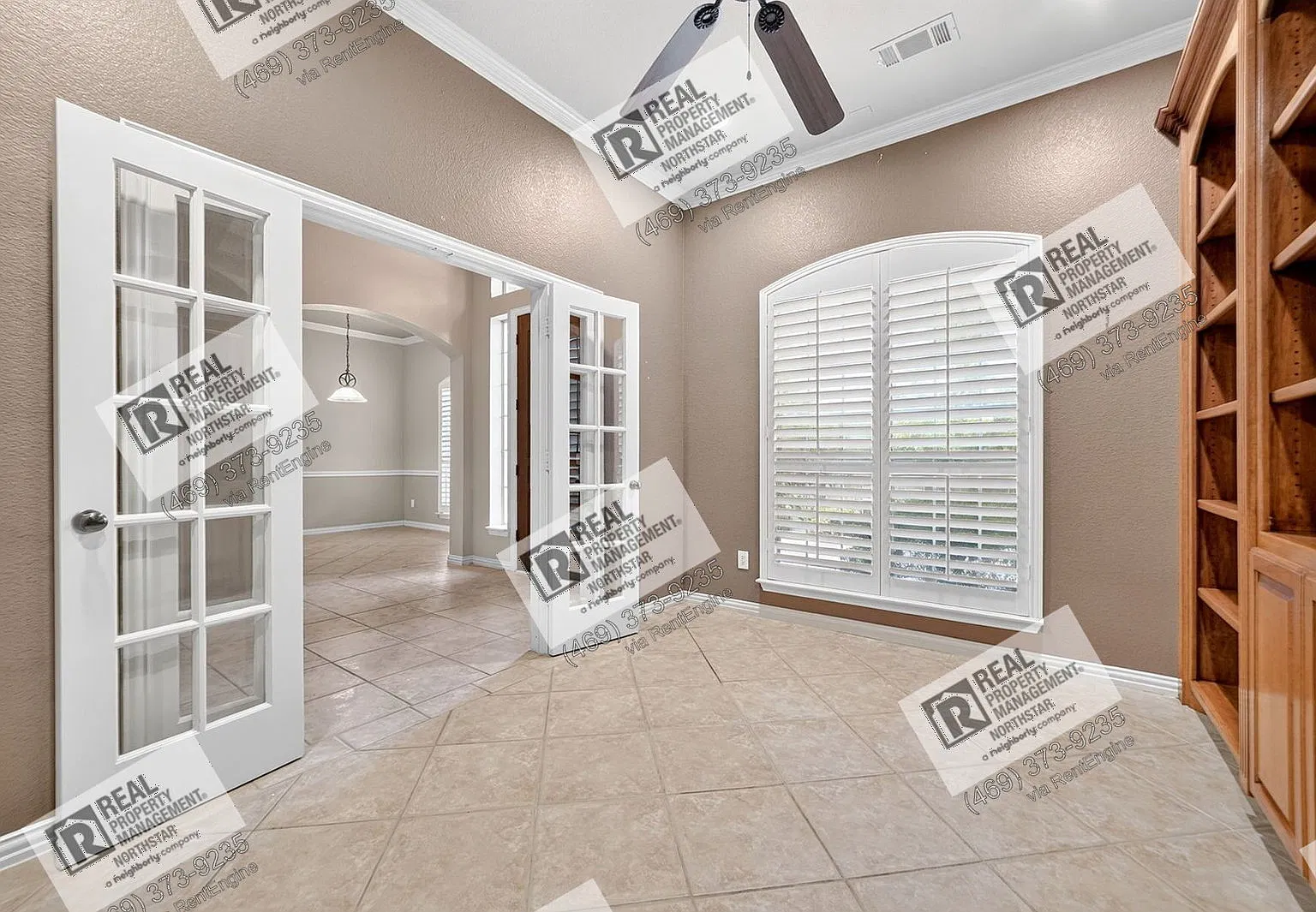 3 bed, 3.0 bath, 3051 sqft, $2,995 — Photo 4