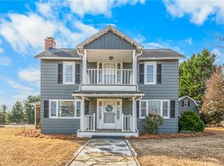 321 W Main St, East Bend, NC 27018