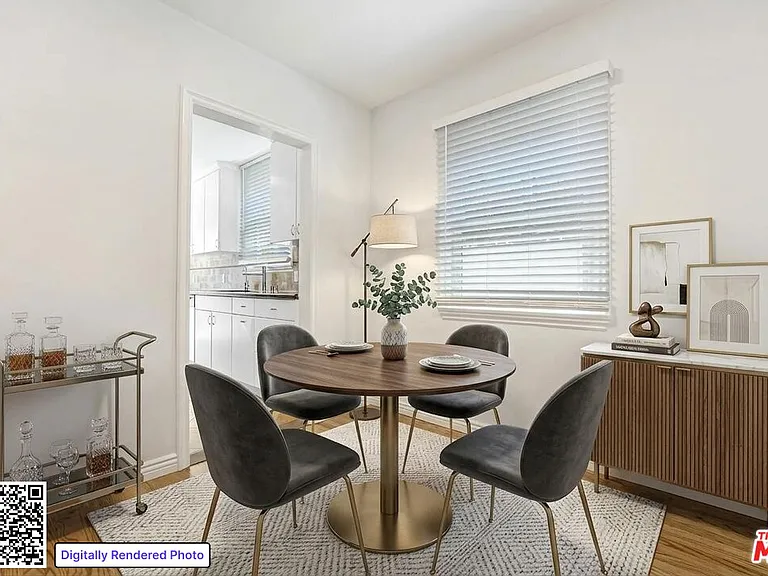 2050 Walgrove Ave — Photo 3