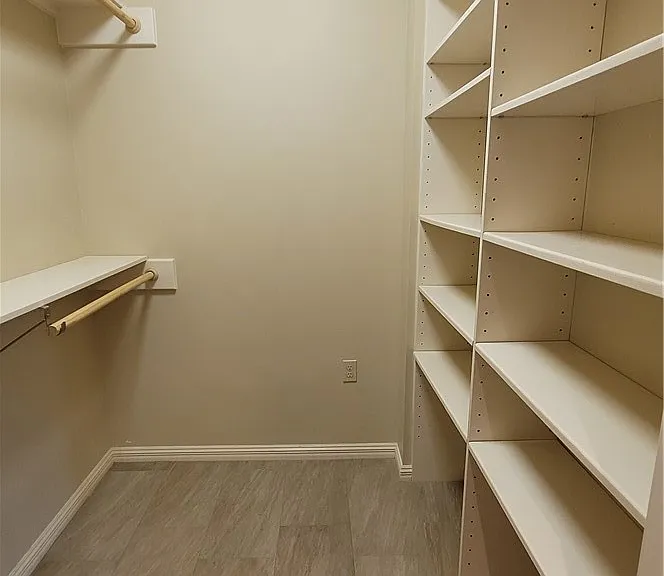 901 N Upper Broadway St #502 — Photo 27