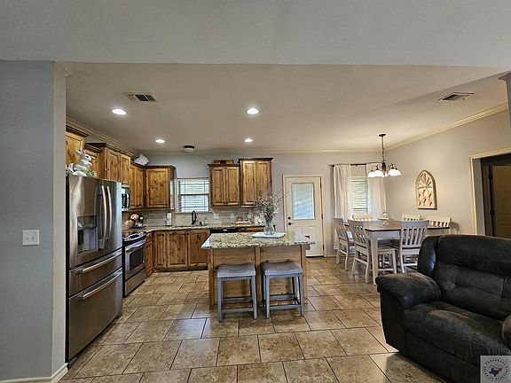 5th image of 118 Morghan Ln