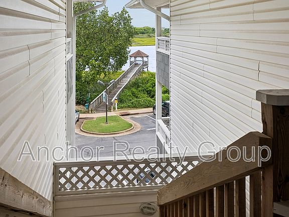 5th image of 155 Atlantic Ave Unit C