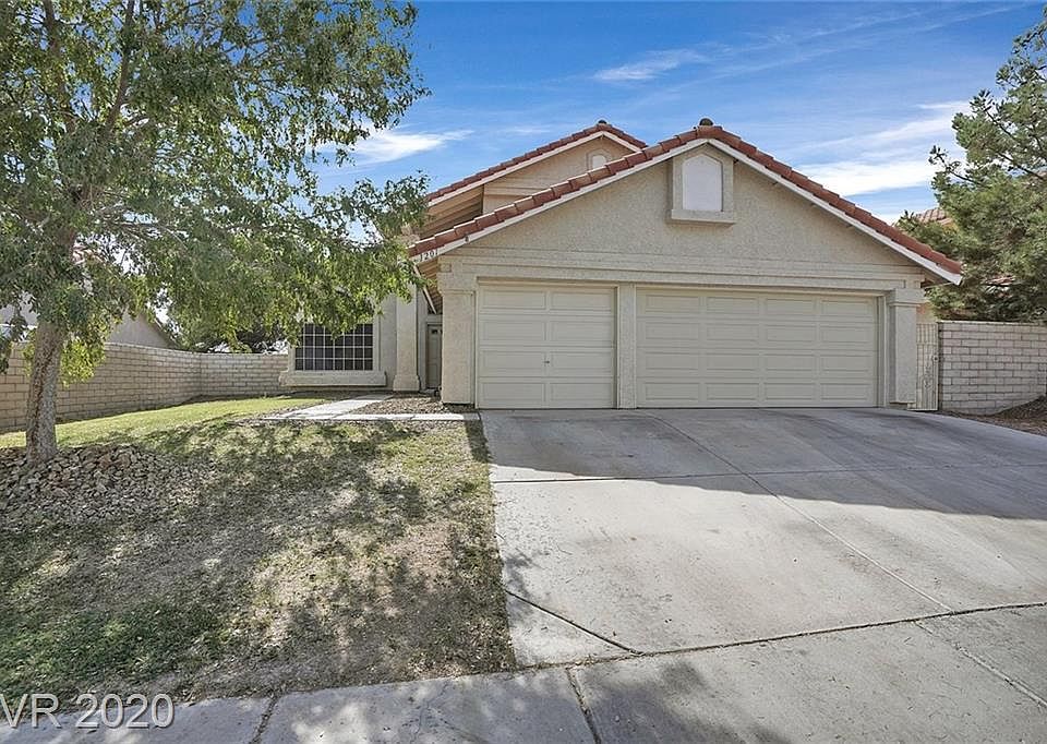 1st image of 1201 Heather Oaks Way