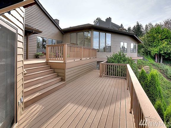 4th image of 12811 135th Avenue Ct E