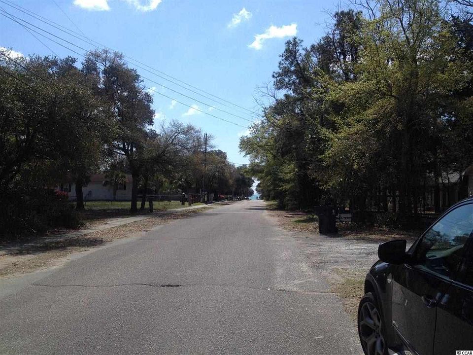 2nd image of 700 S 32nd Ave. N Lot 128
