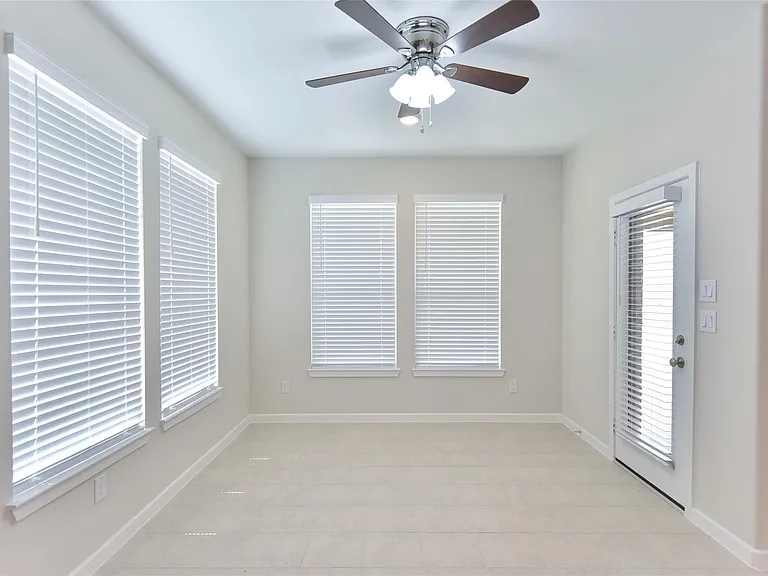 7826 Kenora Way — Photo 16