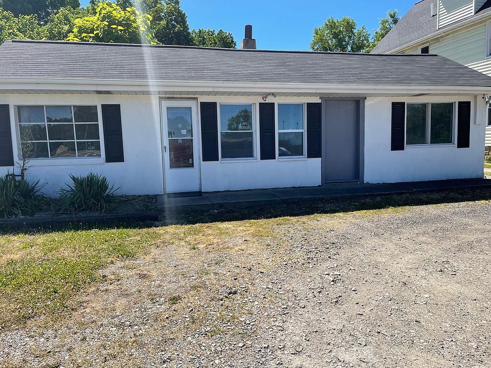 1st image of 29712 Euclid Ave
