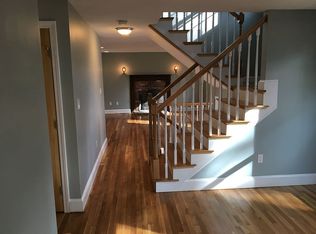 124 Hull St, Beverly, MA 01915