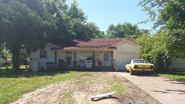 1st image of 208 E 12th St