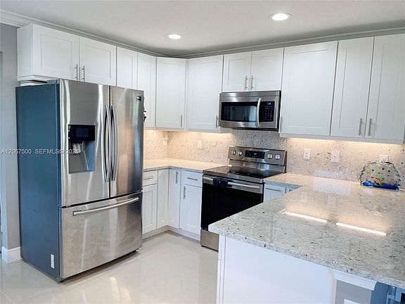 2nd image of 2167 SW Best St