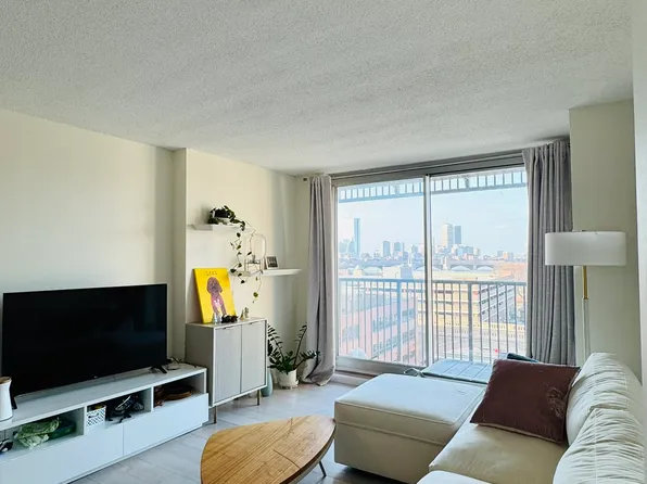 8 Museum Way APT 908, Cambridge, MA 02141