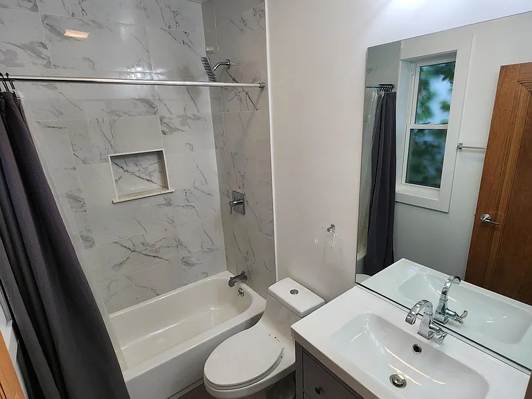 5537 N Spaulding Ave #2 — Photo 14