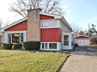 444 Lotus Ln, Glenview, IL