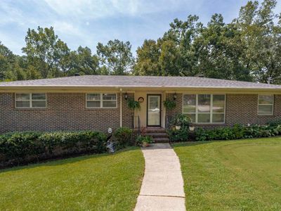 1249 Forest Brook Cir, Birmingham, AL, 35226