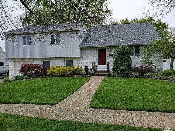 2nd image of 312 Harrison Ave
