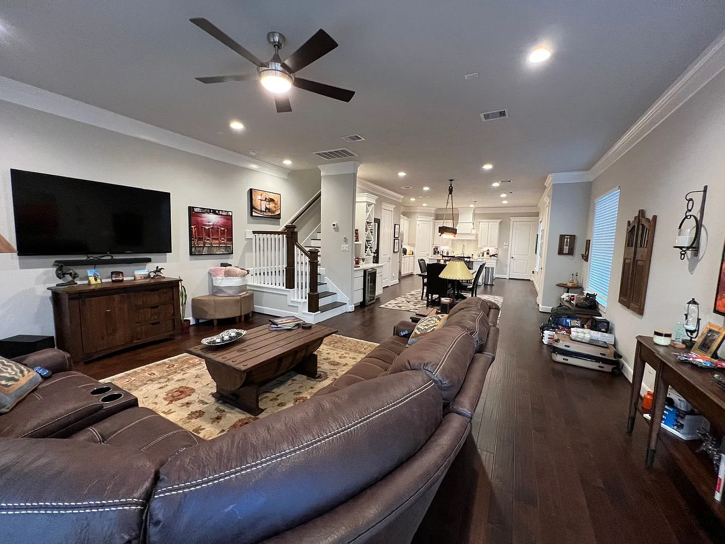 Stunning 3/2.5/2 Craftsman home in highly desirable and sought after Heights Location! — Photo 4