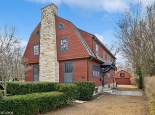 265 Walden Dr, Glencoe, IL 60022