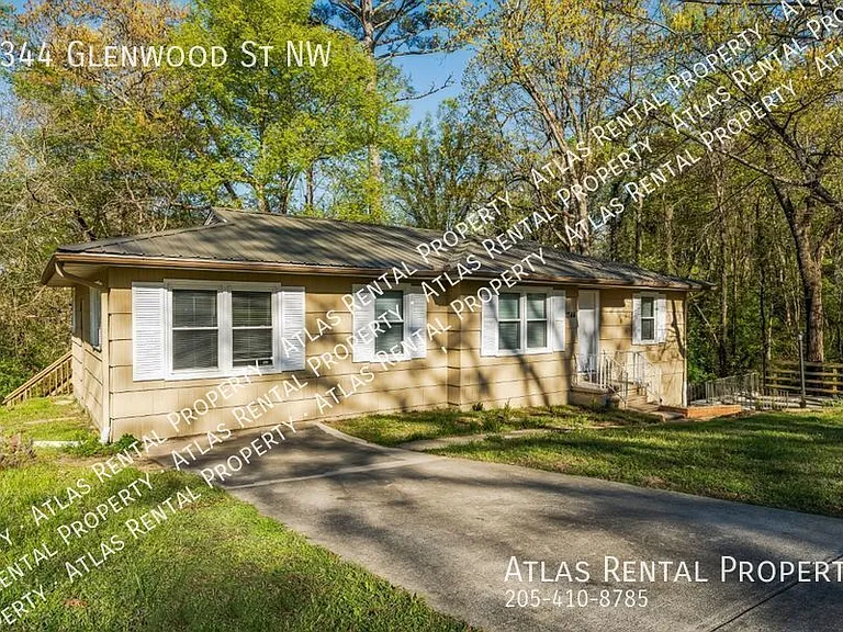 1344 Glenwood St NW — Photo 2
