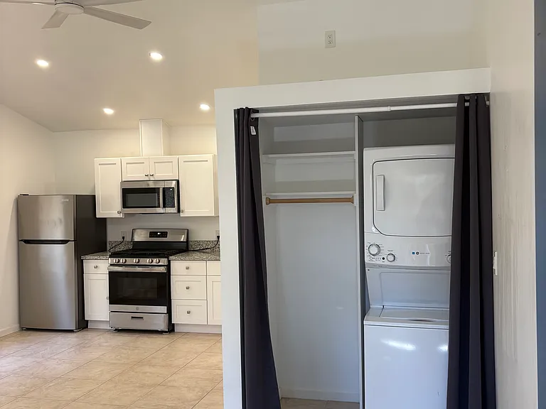 1279 Peach Grove Ln — Photo 5