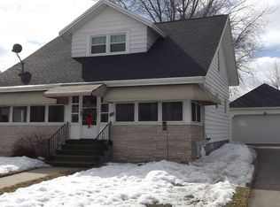 203 Main St, Fairwater, WI 53931