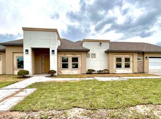 993 Villa Blvd, Rancho Viejo, TX 78575