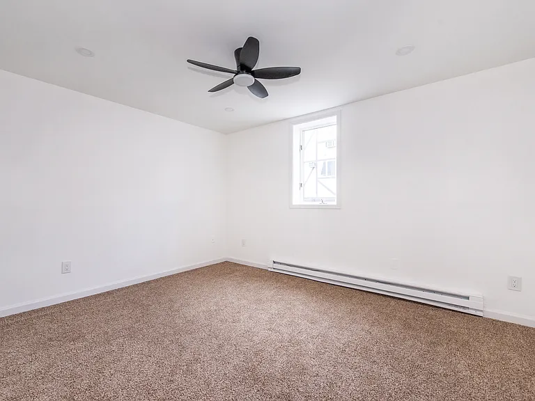 25 Henry Pl #7 — Photo 8