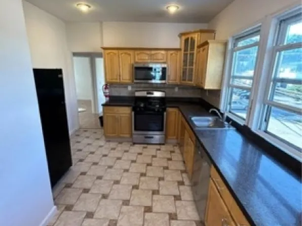 466 Cortlandt St Floor 2, Belleville, NJ 07109