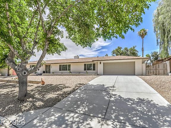 4th image of 3663 Mountcrest Dr