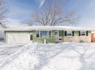 2726 Evelyn Dr SW, Cedar Rapids, IA 52404