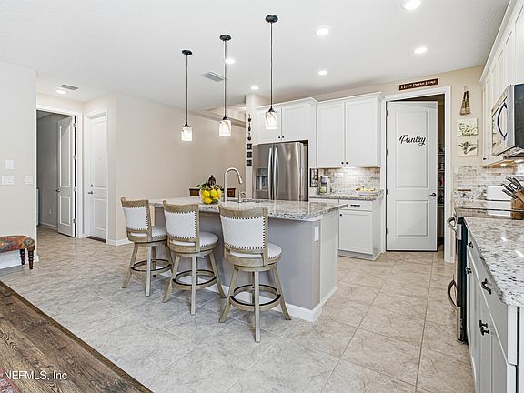 2nd image of 762 RUSTIC MILL Drive