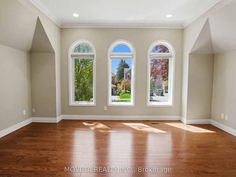 30 Briardale Pl — Photo 36