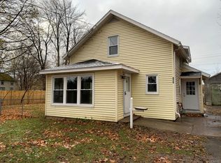 107 Herbert St, North Syracuse, NY 13212