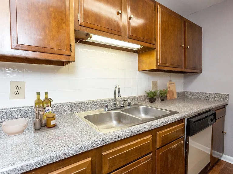 Vestavia Place — Photo 23
