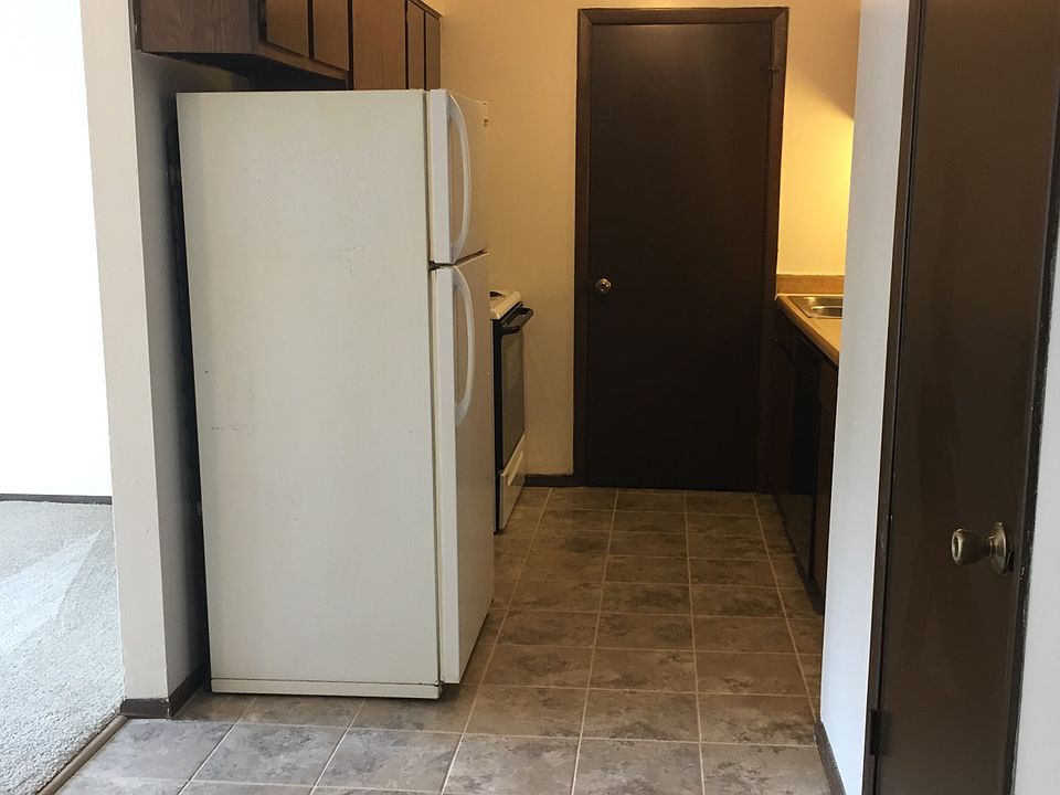 1st image of 1926 10th St #202