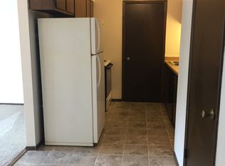 1926 10th St #202, Waukegan, IL 60085