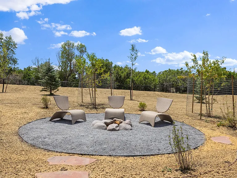 5240 Lake Creek Rd — Photo 45