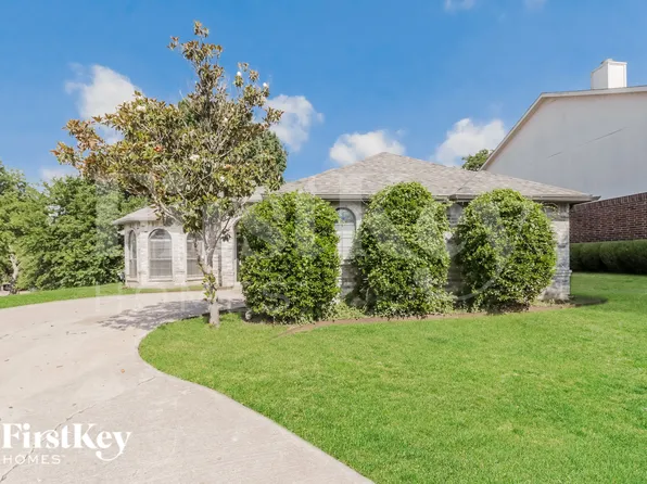 701 Long Hill Ct, McKinney, TX 75071